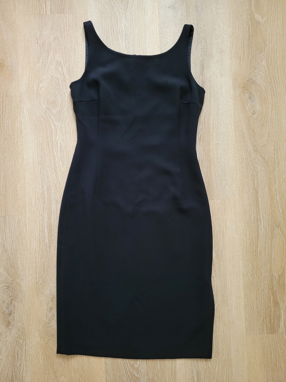 Ann Taylor Black Sleeveless Sheath Dress Size 6